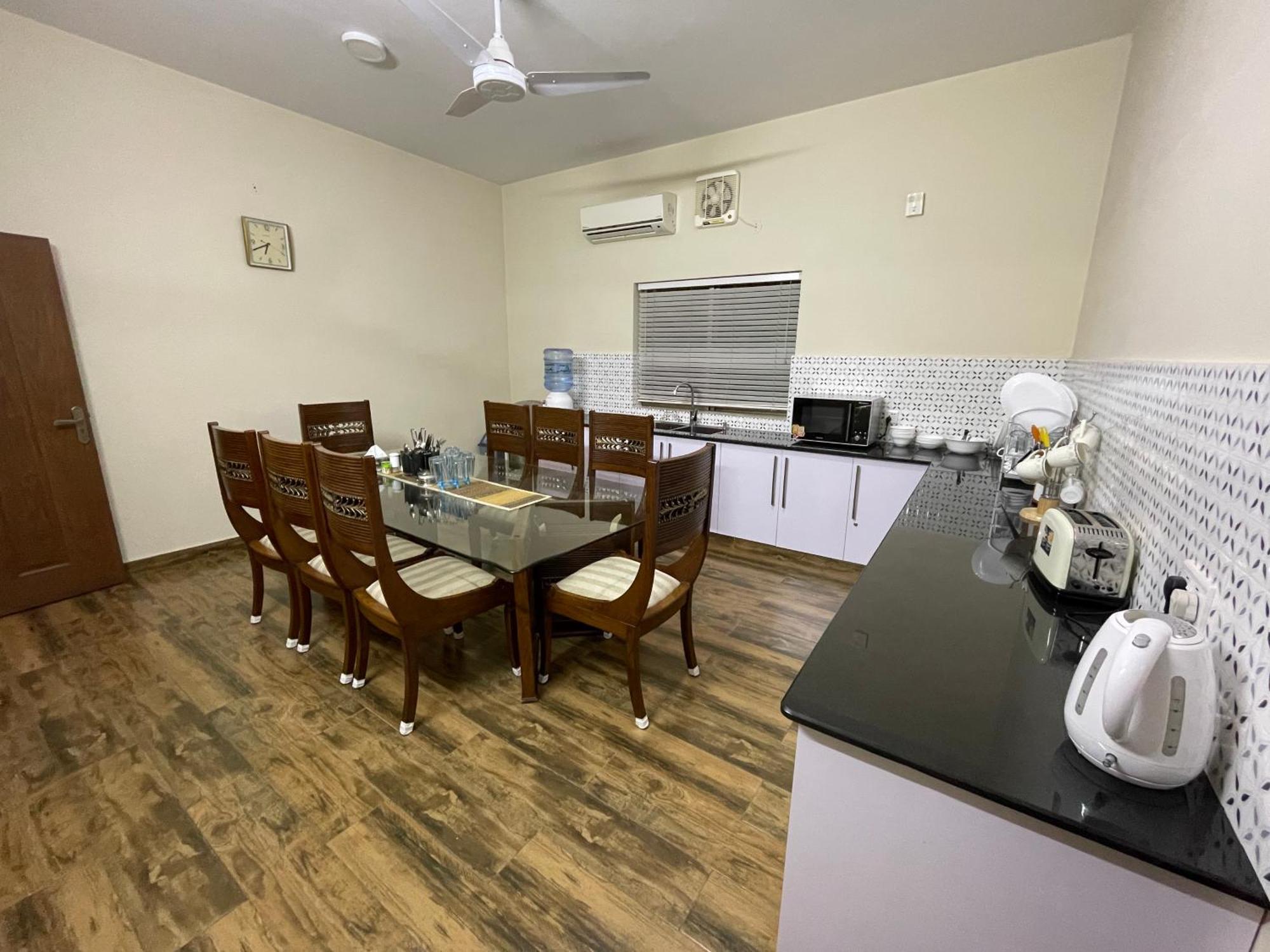Alpha Guest House Rawalpindi Extérieur photo