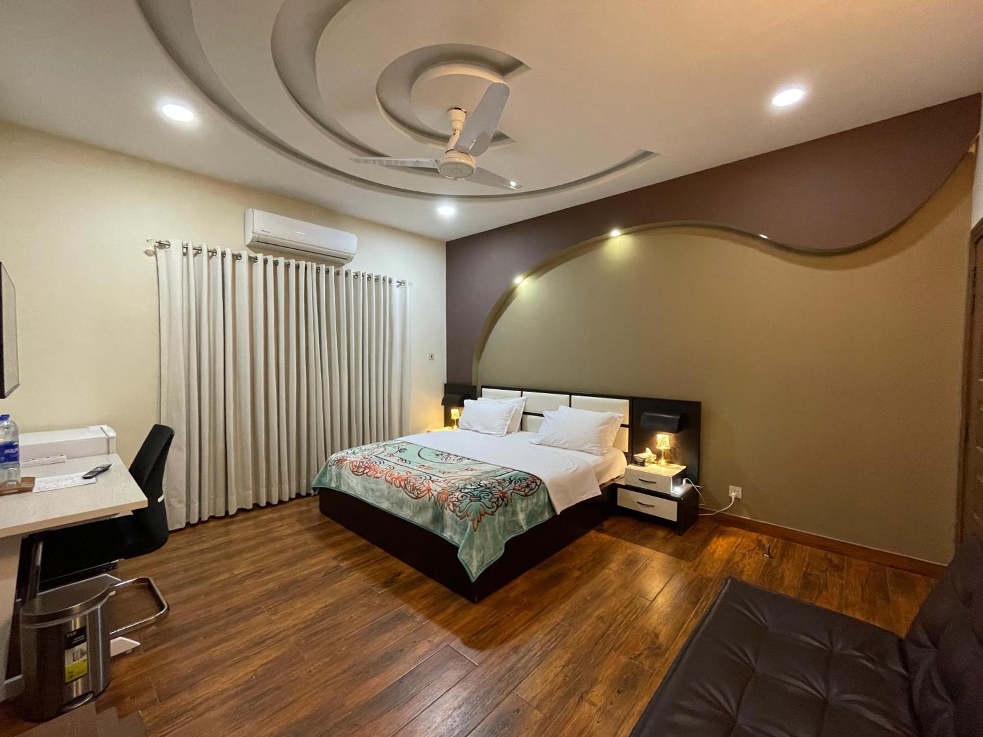 Alpha Guest House Rawalpindi Extérieur photo