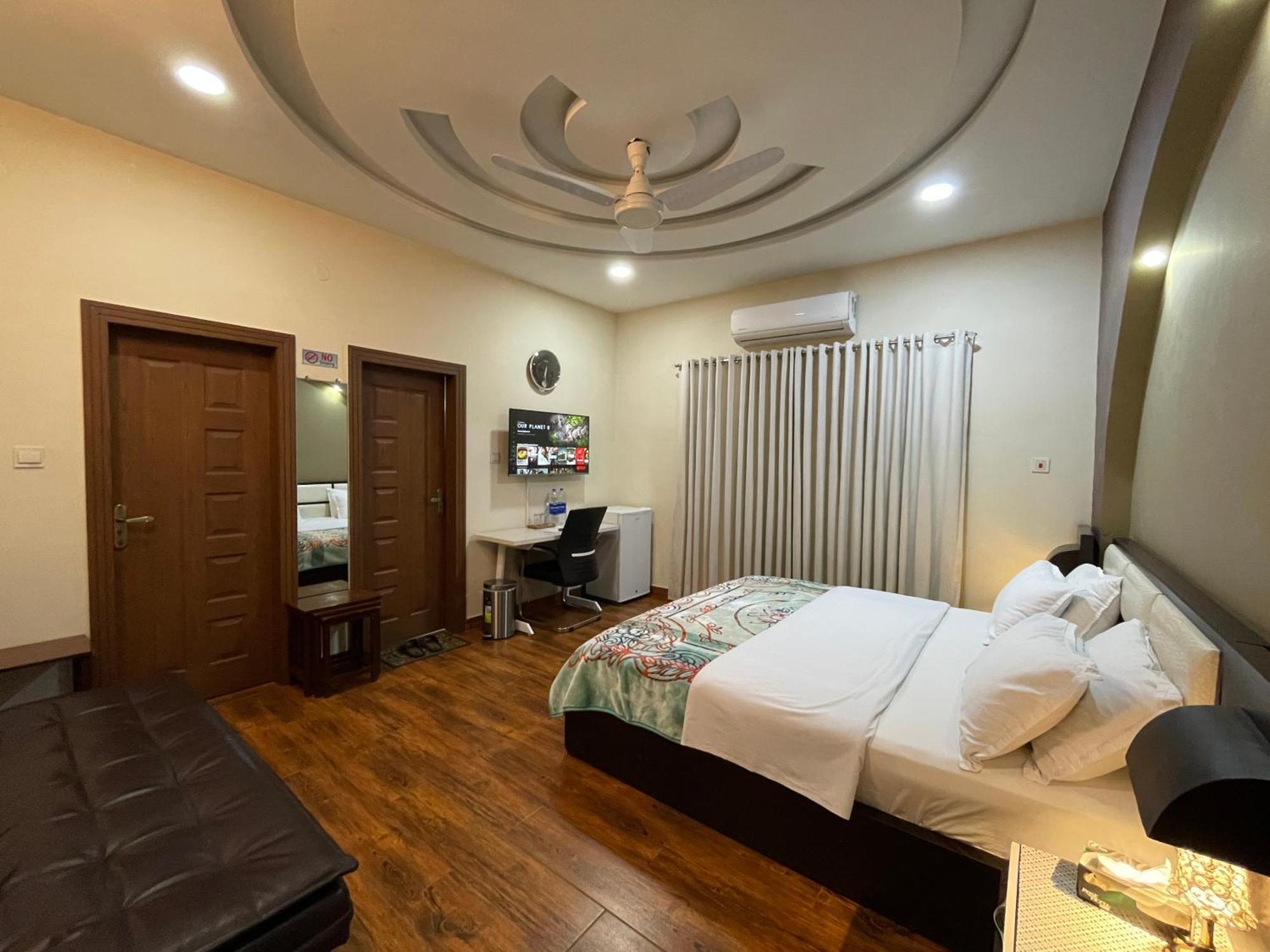 Alpha Guest House Rawalpindi Extérieur photo