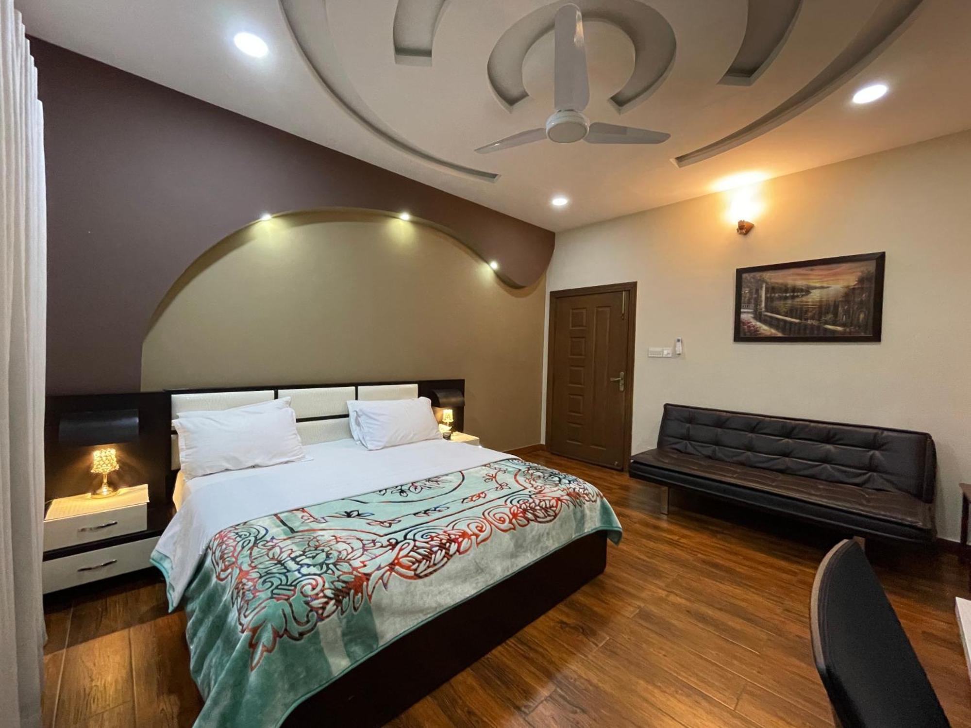 Alpha Guest House Rawalpindi Extérieur photo