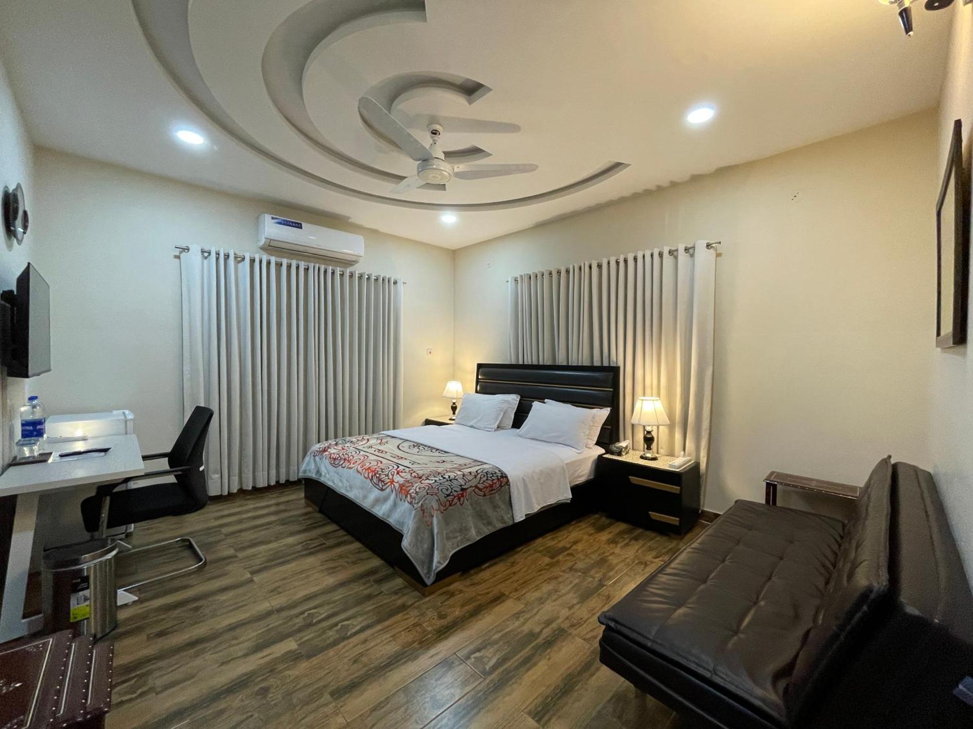 Alpha Guest House Rawalpindi Extérieur photo