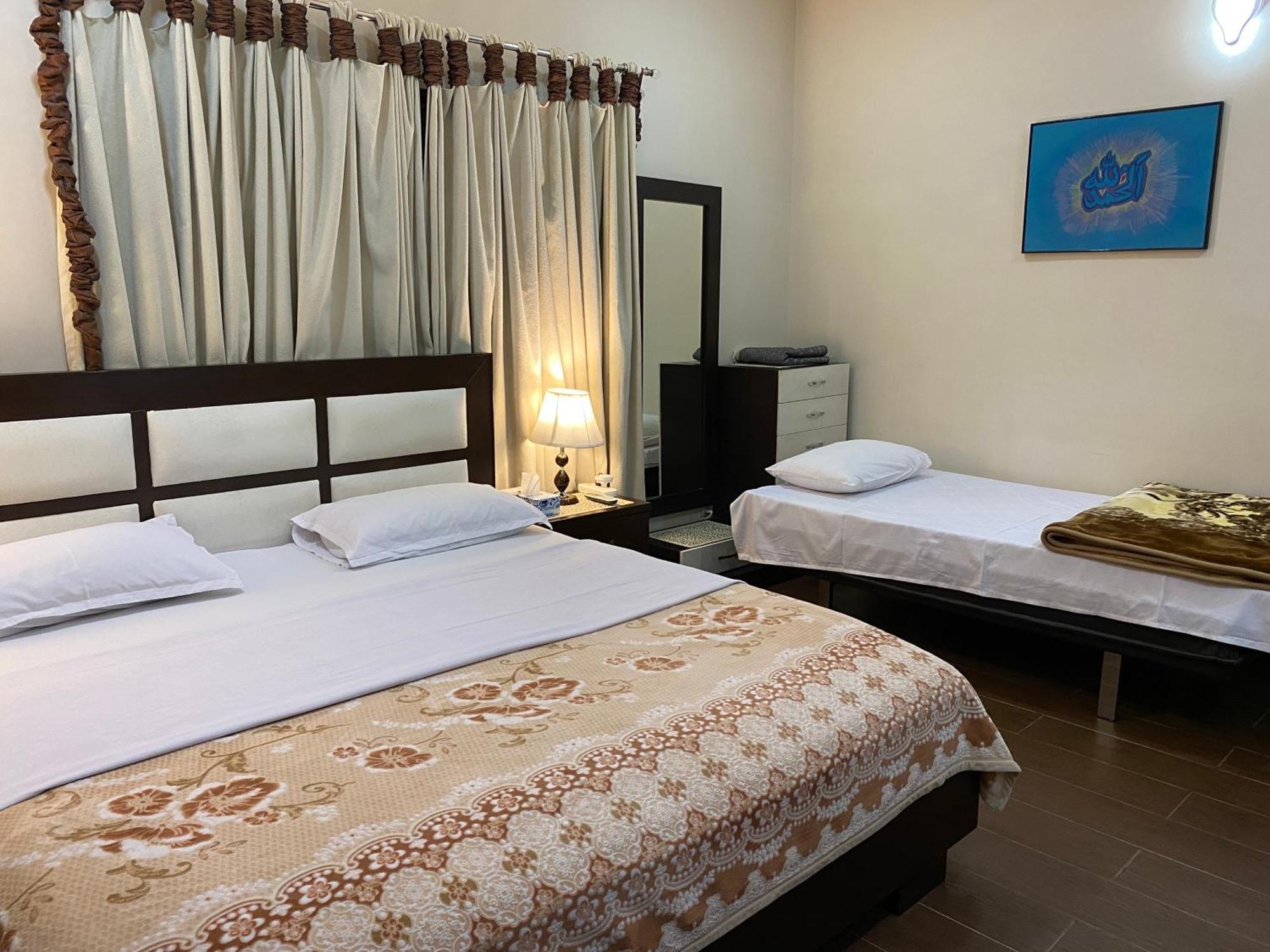 Alpha Guest House Rawalpindi Extérieur photo